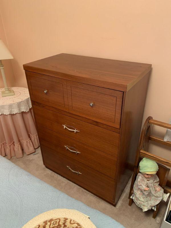 Sun Prairie Estate Sale  06/19/20-06/20/20